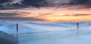 Golden Gate Bridge Gifts, photo by Javier Acosta
